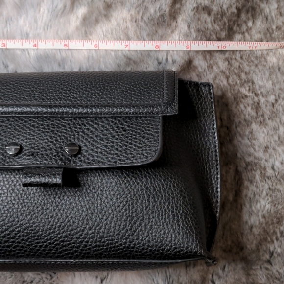 Perfect Danielle Nicole Leather Convertible Purse - Picture 7 of 14